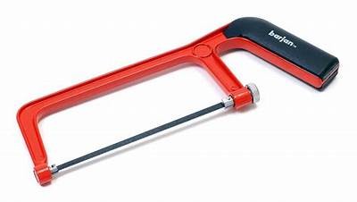 Replaying the Hacksaw: Strategies for Success in Woodworking