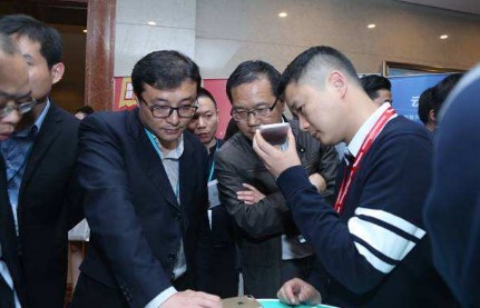 手机下载翻译软件